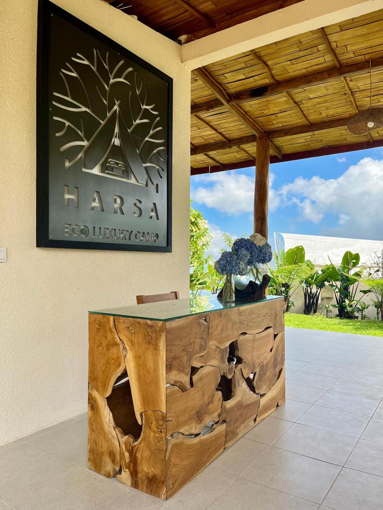 ホテル Harsa Eco Luxury Camp Gobleg  エクステリア 写真